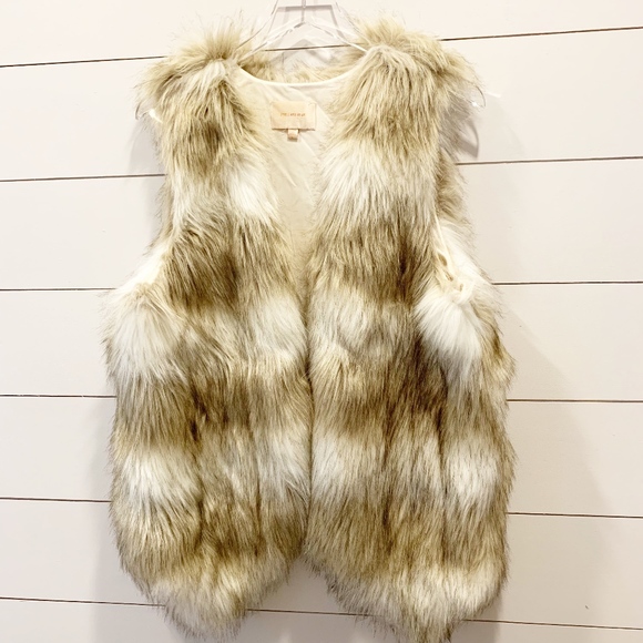 Skies Are Blue Jackets & Blazers - Skies Are Blue Faux Vest Skies Are Blue Jackets & Blazers - Skies Are Blue Faux Vest